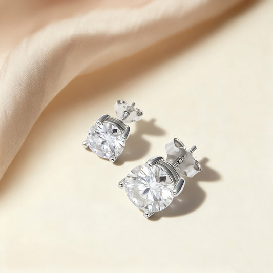 four-prong stud earrings
